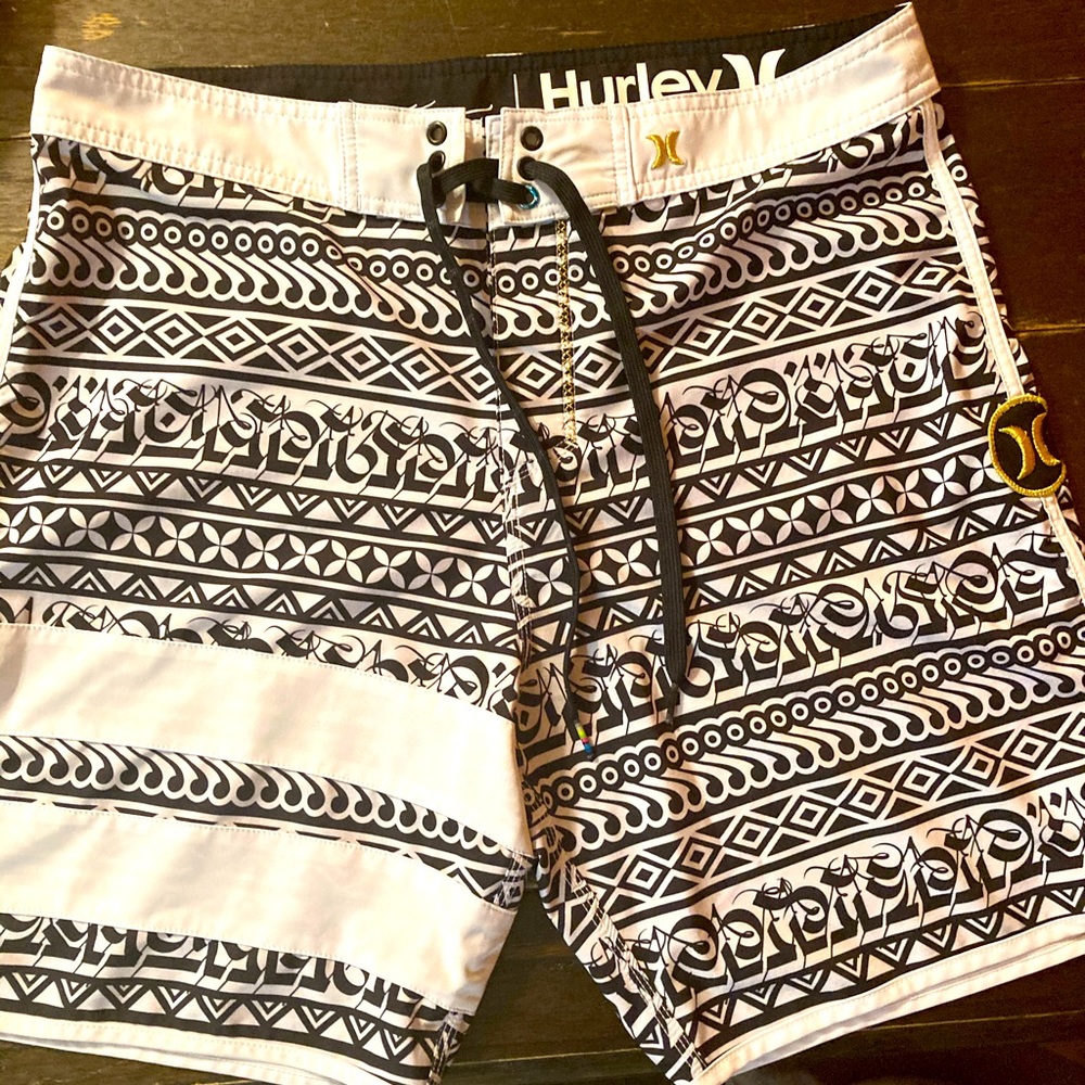 Hurley board shorts